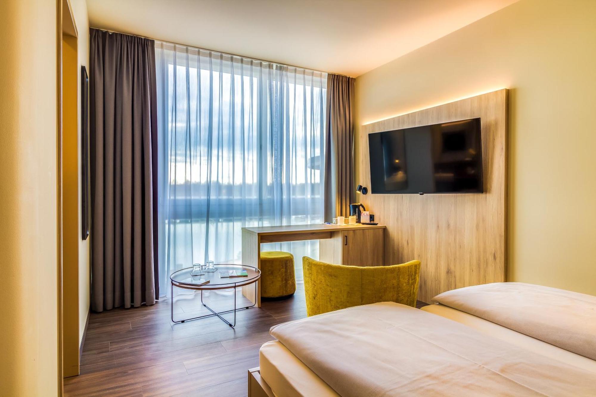 Lagovida Das Ferienresort Am Stoermthaler See Гроспосна Екстериор снимка