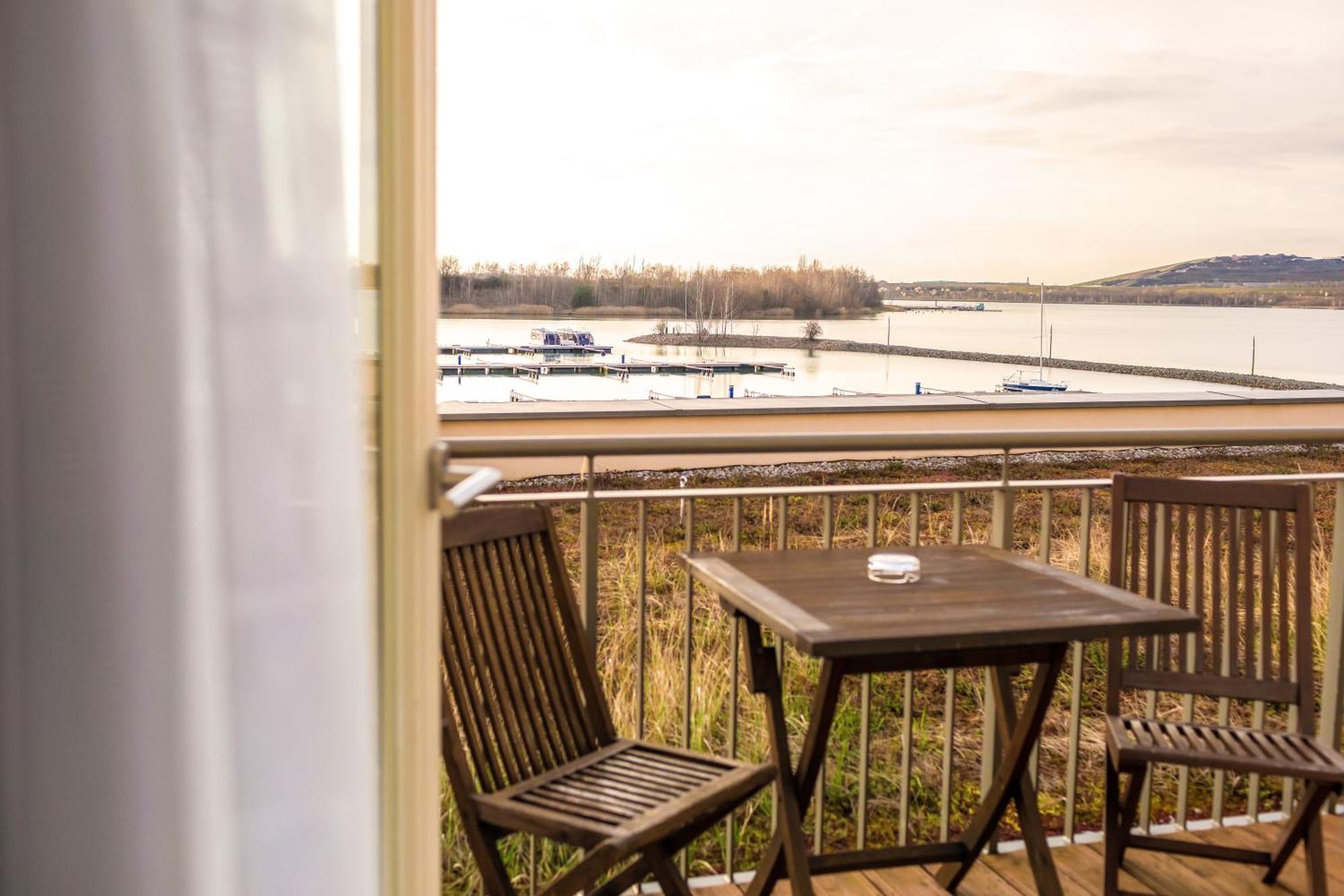 Lagovida Das Ferienresort Am Stoermthaler See Гроспосна Екстериор снимка
