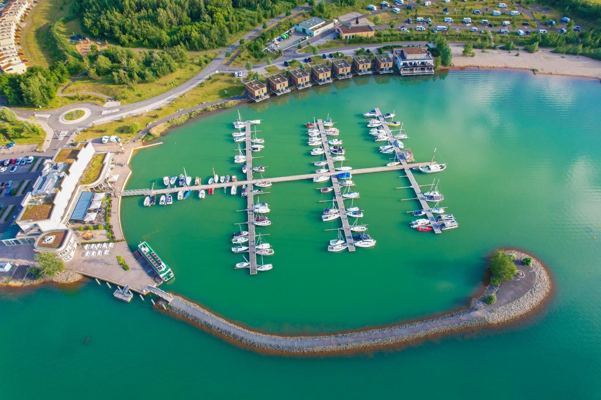 Lagovida Das Ferienresort Am Stoermthaler See Гроспосна Екстериор снимка